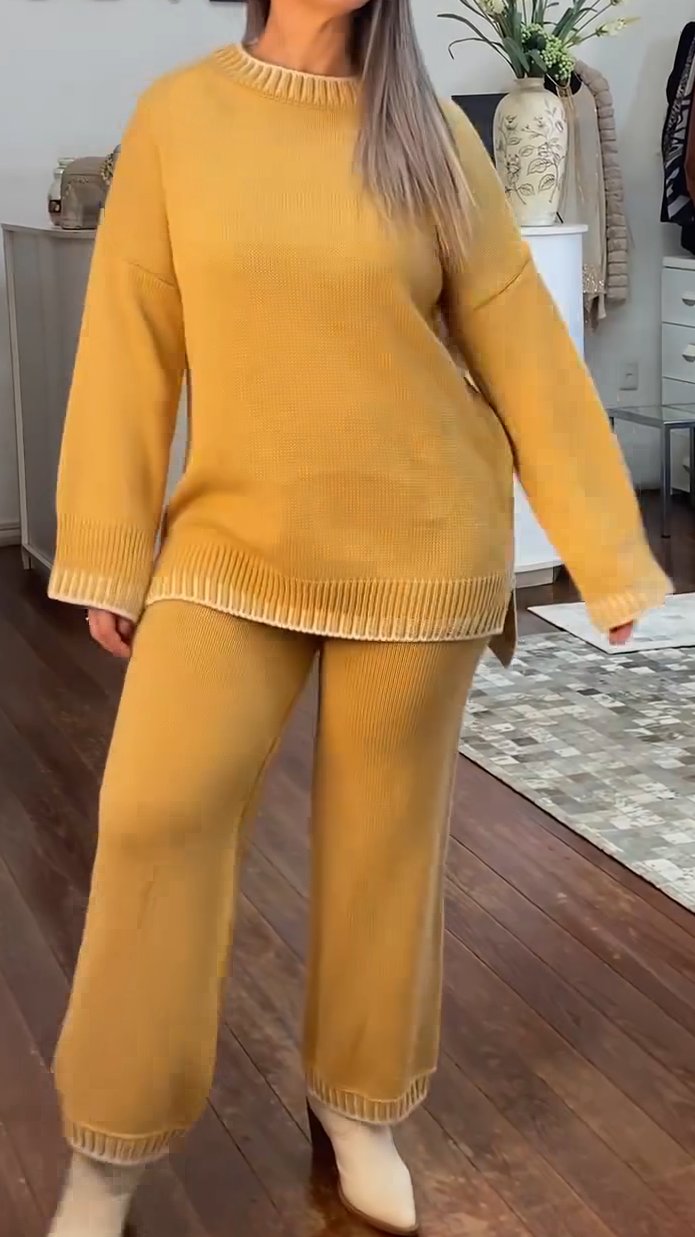 Classic Vintage Pants with a Flattering Fit