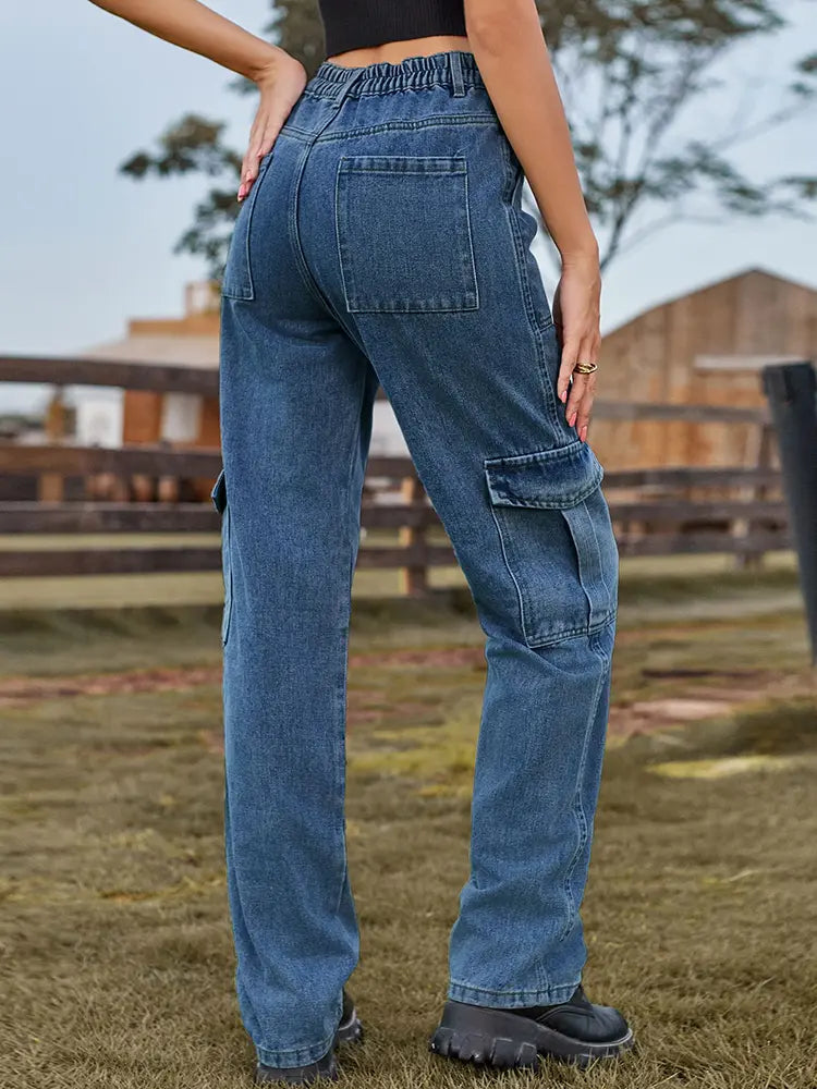 Well Tailored Pants with a Graceful Silhouette