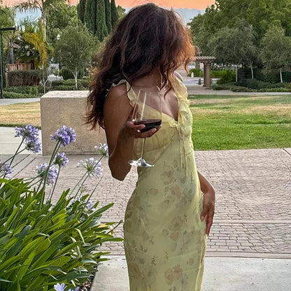 A Vintage Style Dress with Delicate Timeless Details