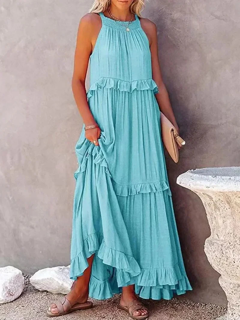 Beautifully Finished Dress in a Timeless Design
