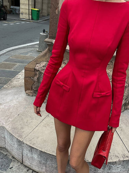 Effortlessly Elegant Dress with a Timeless Design