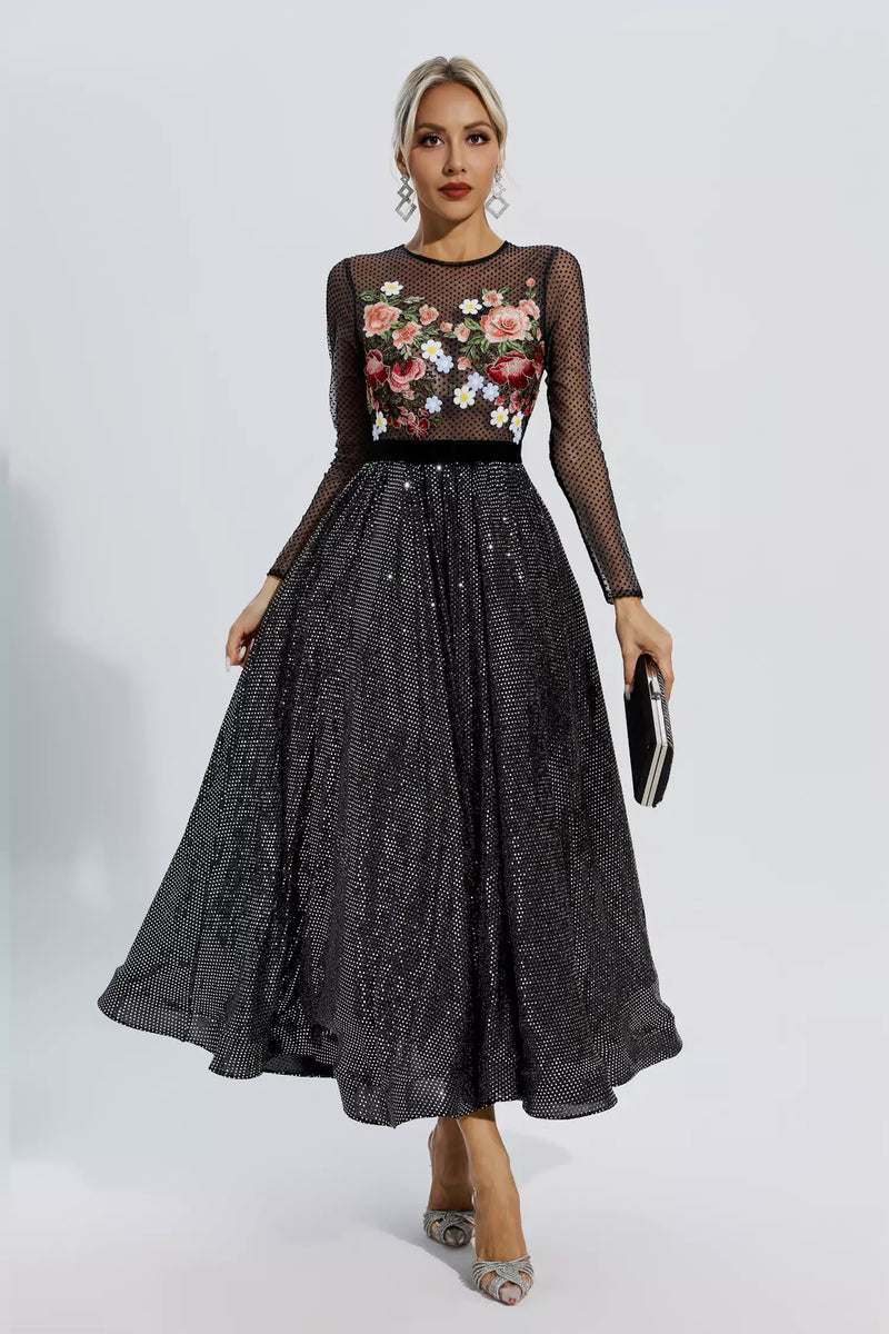 Sophisticated Dress with a Clean Classic Look