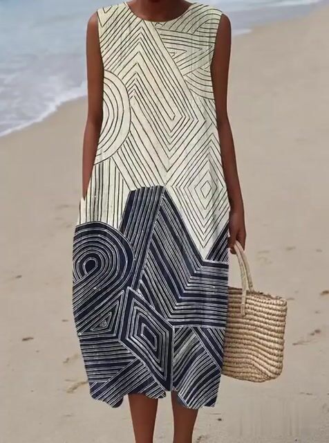 Classic Vintage Dress with a Flattering Fit