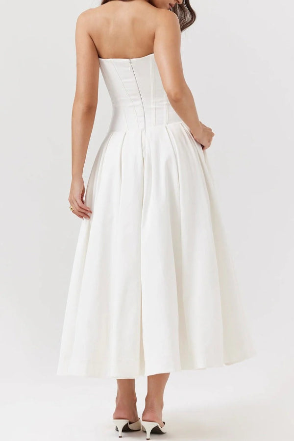Beautifully Crafted Dress in a Classic Style