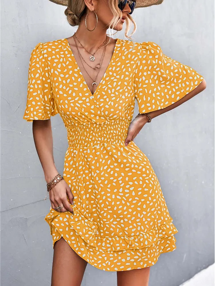 Sophisticated Dress with a Clean Classic Look