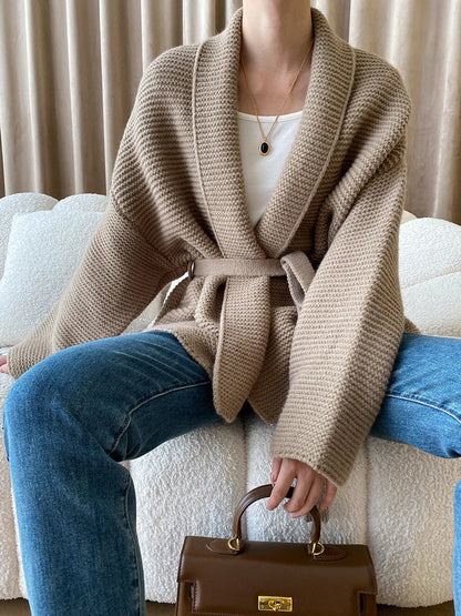 Classic Vintage & Enduringly Stylish Cardigan