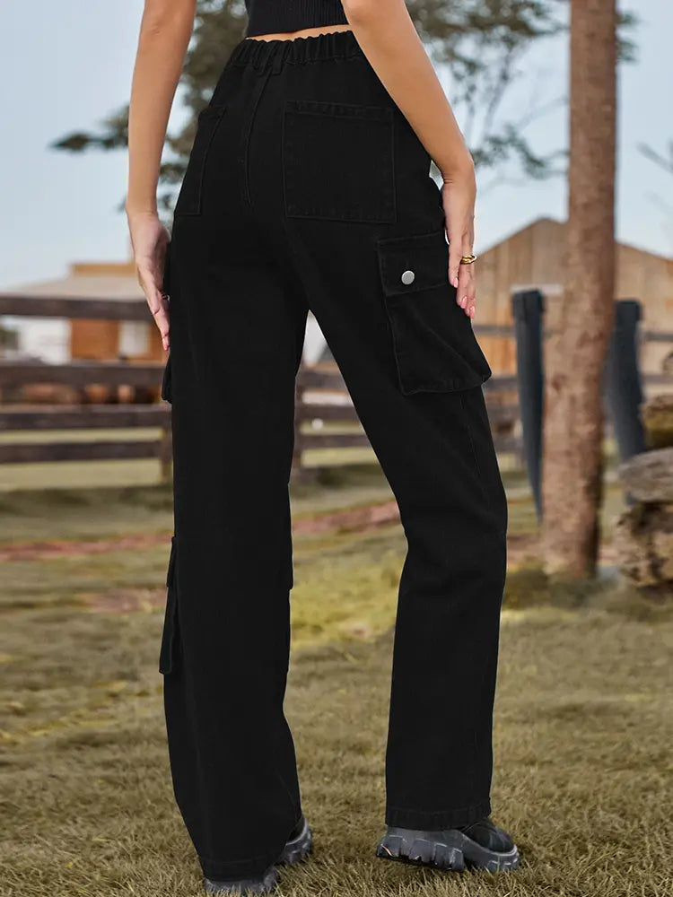 Elegantly Styled Pants for Everyday Wear