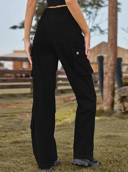 Elegantly Styled Pants for Everyday Wear