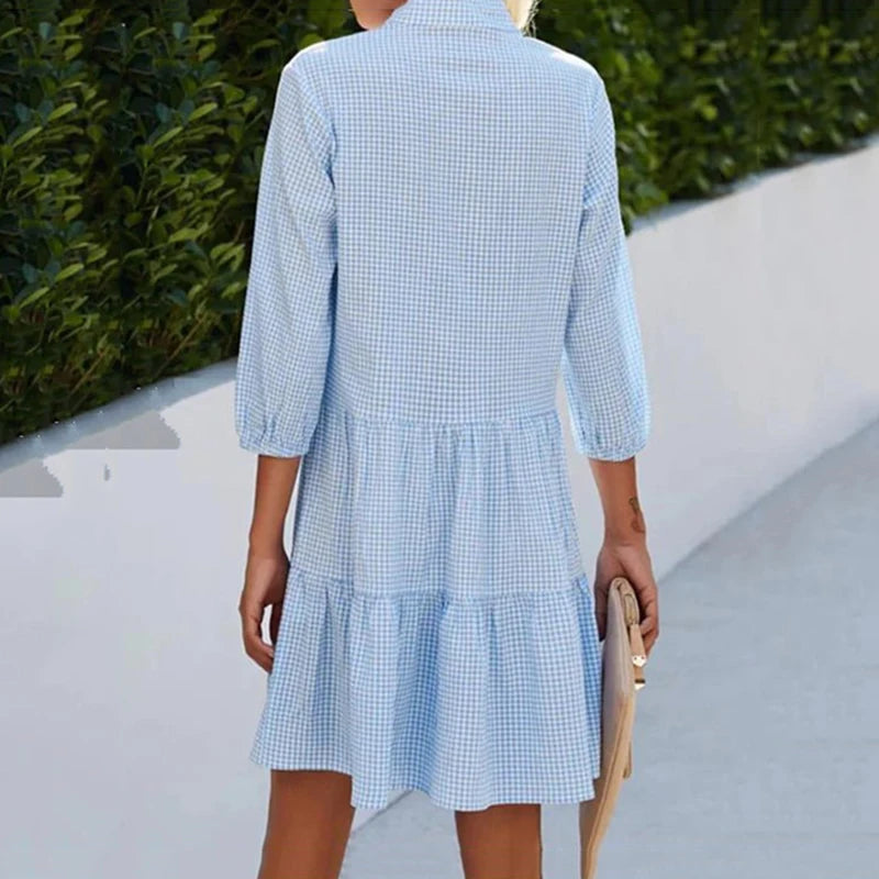 Well Tailored Dress with a Graceful Silhouette
