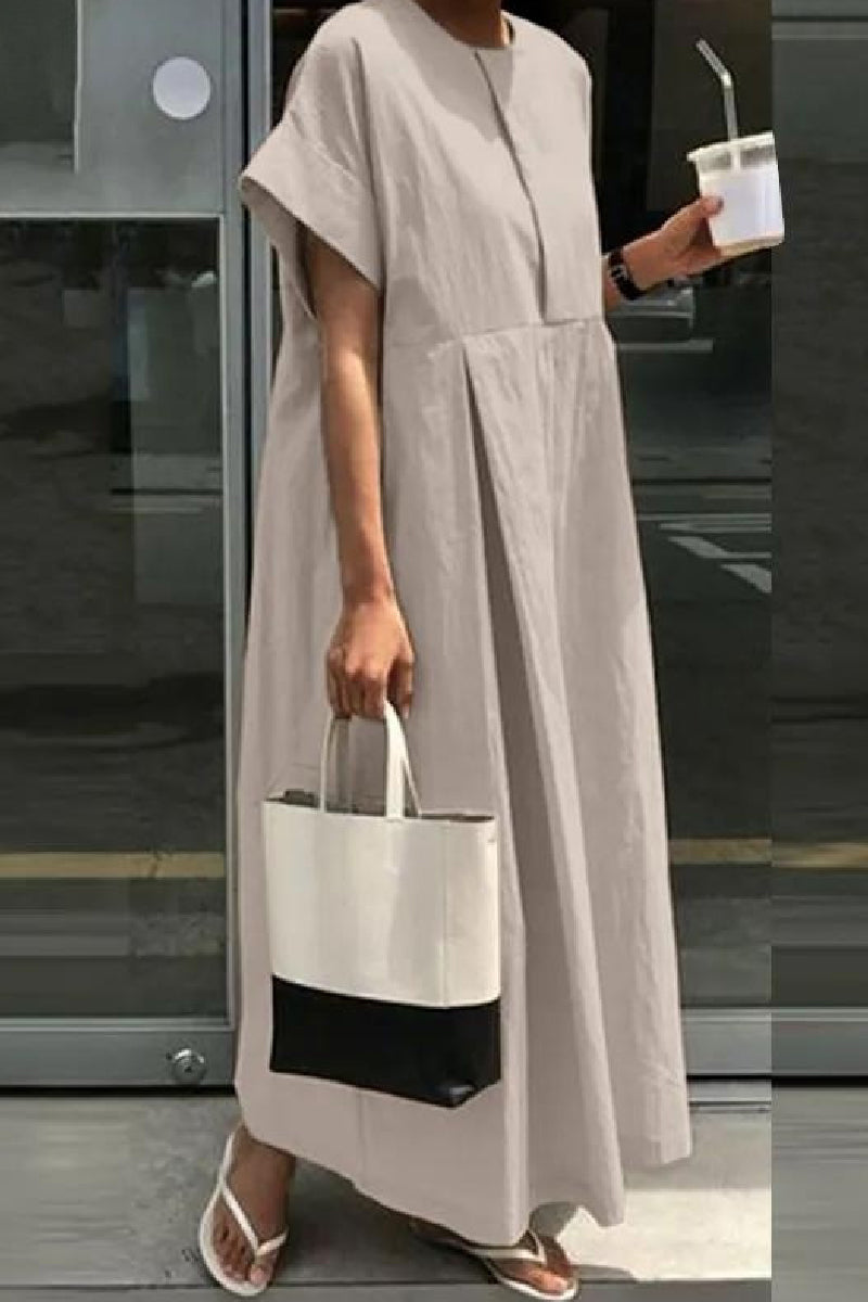 Effortlessly Elegant Dress with a Timeless Design