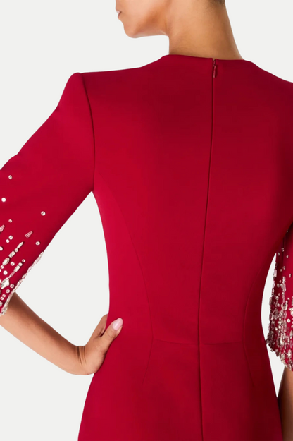 Gracefully Styled Dress for Any Occasion