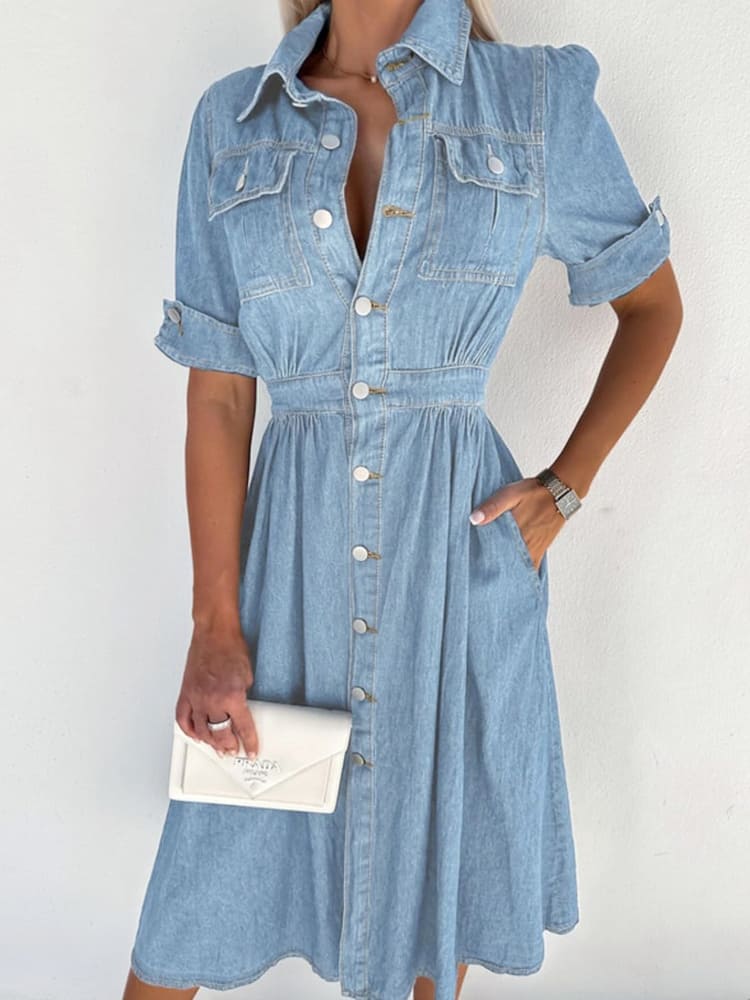 Gracefully Styled Dress for Any Occasion