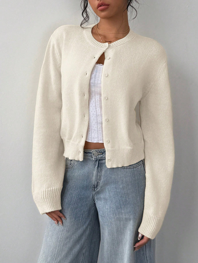 Gracefully Styled Cardigan for Any Occasion