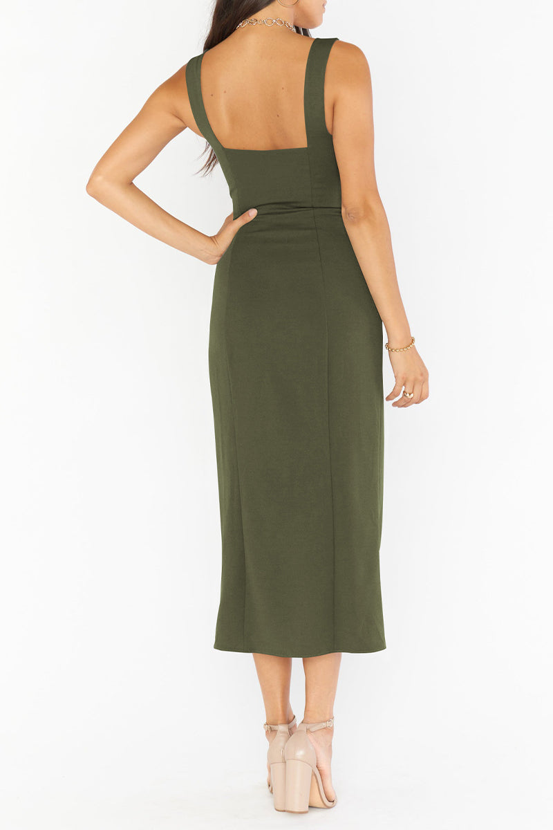 Polished Dress with an Effortless Classic Look