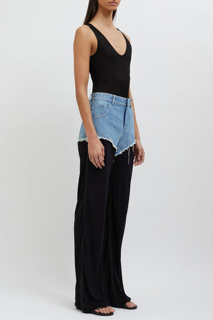 Classic Vintage & Enduringly Stylish Garment