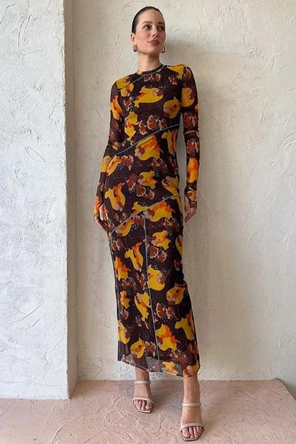 Gracefully Styled Dress for Any Occasion