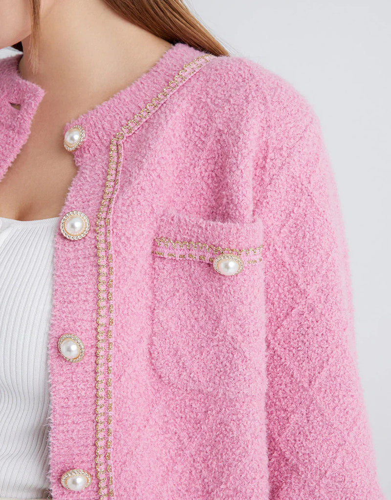 Effortlessly Elegant Cardigan with a Timeless Design