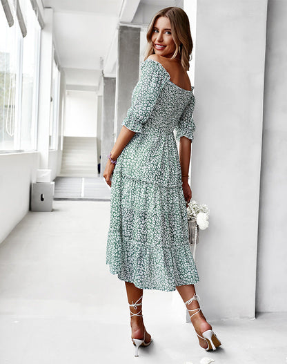 Beautifully Crafted Dress in a Classic Style