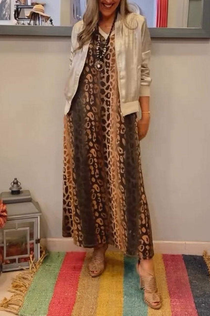 Classic Vintage Jacket with a Flattering Fit