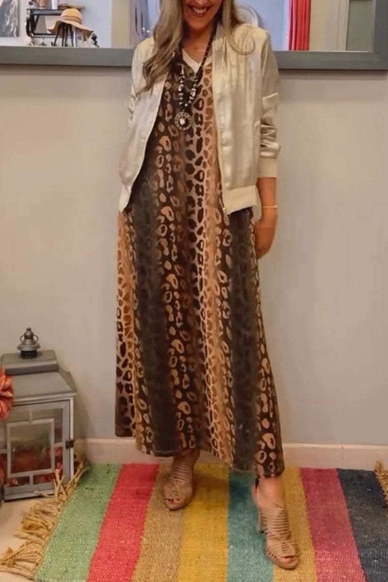Classic Vintage Jacket with a Flattering Fit