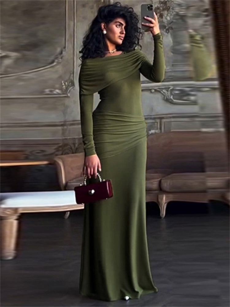 Sophisticated Dress with a Clean Classic Look