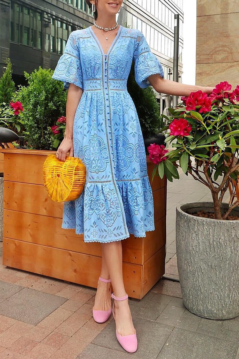 Gracefully Styled Dress for Any Occasion