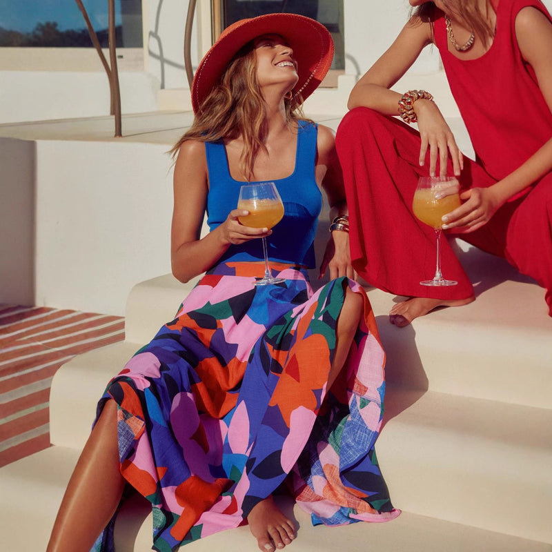 Gracefully Styled Garment for Any Occasion