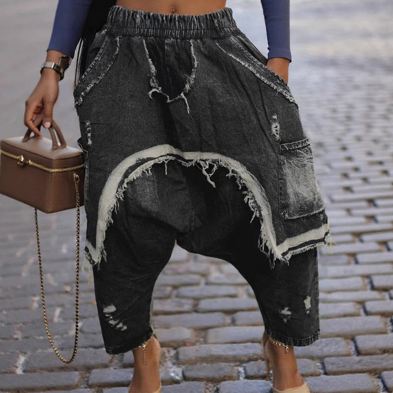 Well Tailored Pants with a Graceful Silhouette