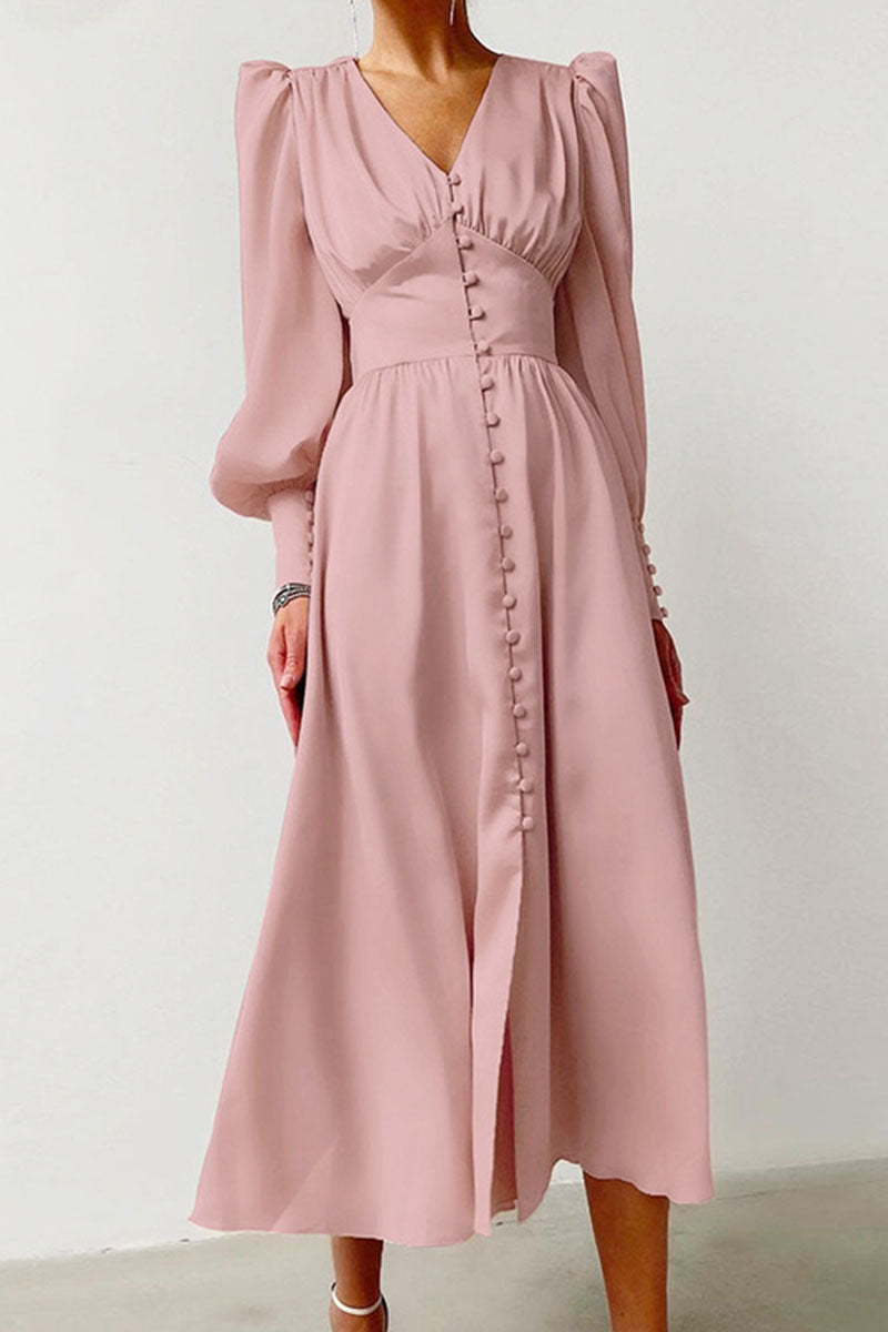 Gracefully Styled Dress for Any Occasion