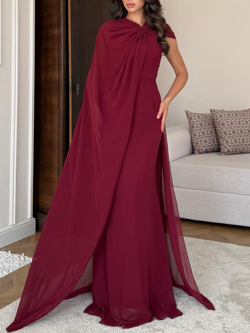 Sophisticated Garment with a Clean Classic Look