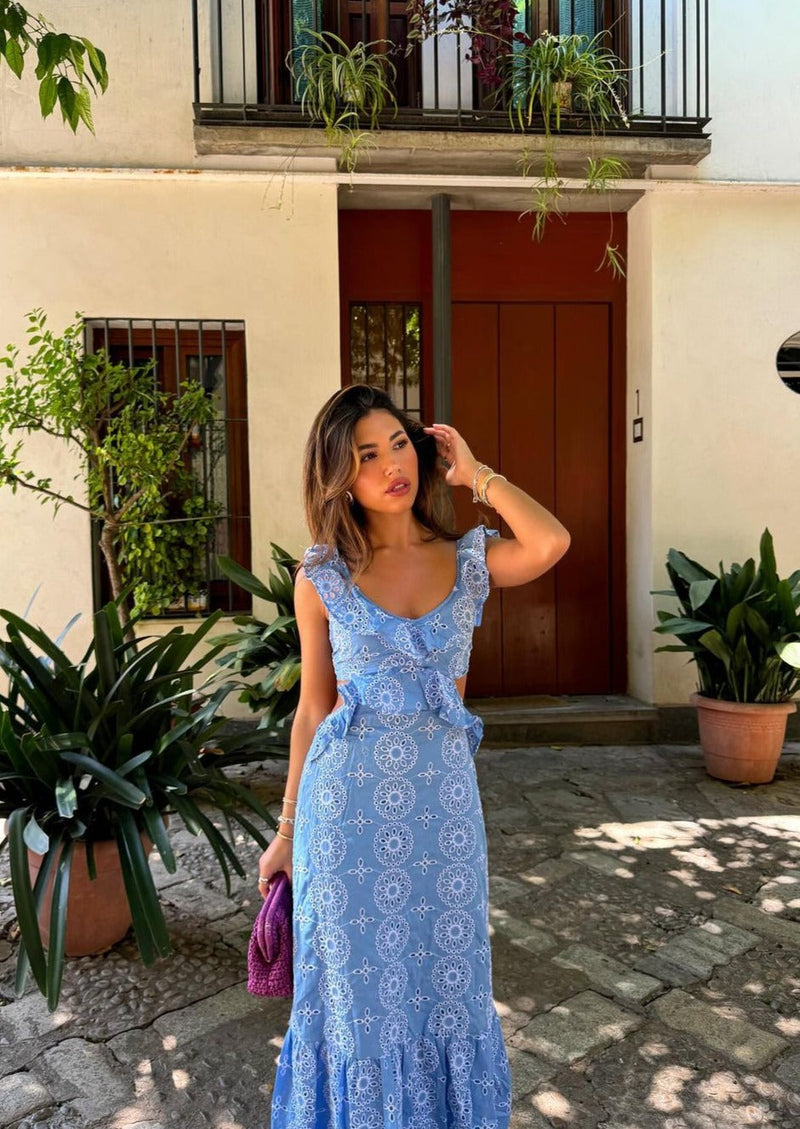 A Vintage Style Dress with Delicate Timeless Details