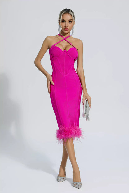 Beautifully Finished Dress in a Timeless Design