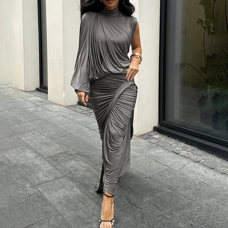 Effortlessly Elegant Top with a Timeless Design