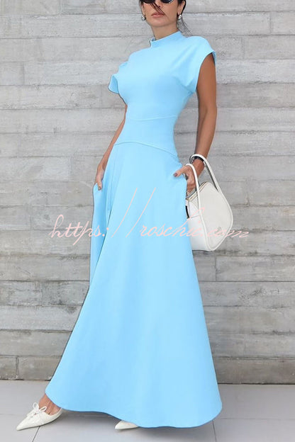 Well Tailored Dress with a Graceful Silhouette