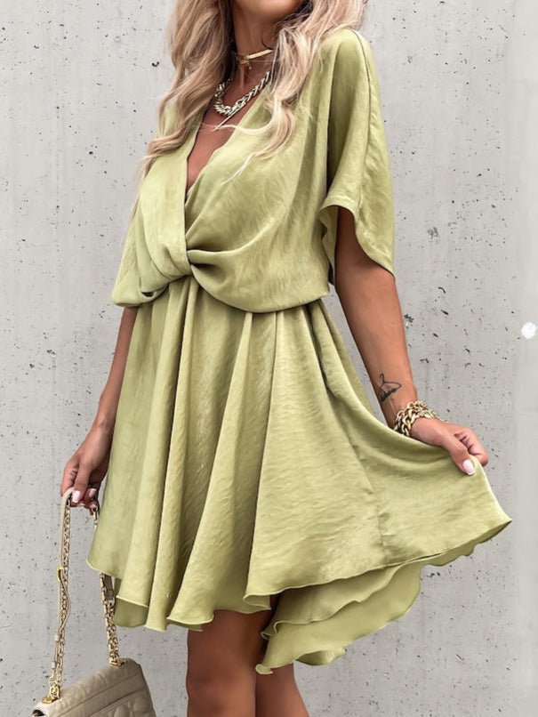 Sophisticated Dress with a Clean Classic Look