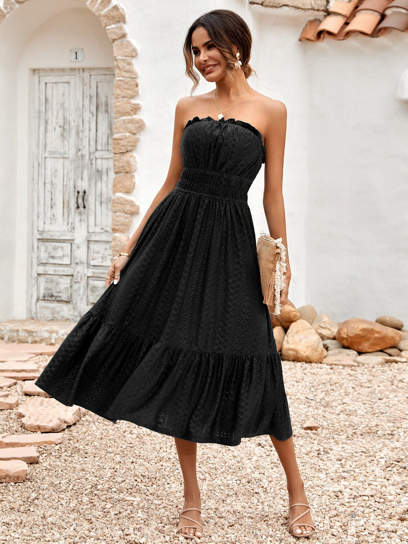 Classic Vintage Dress with a Flattering Fit