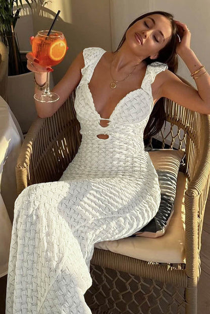 Effortlessly Elegant Dress with a Timeless Design