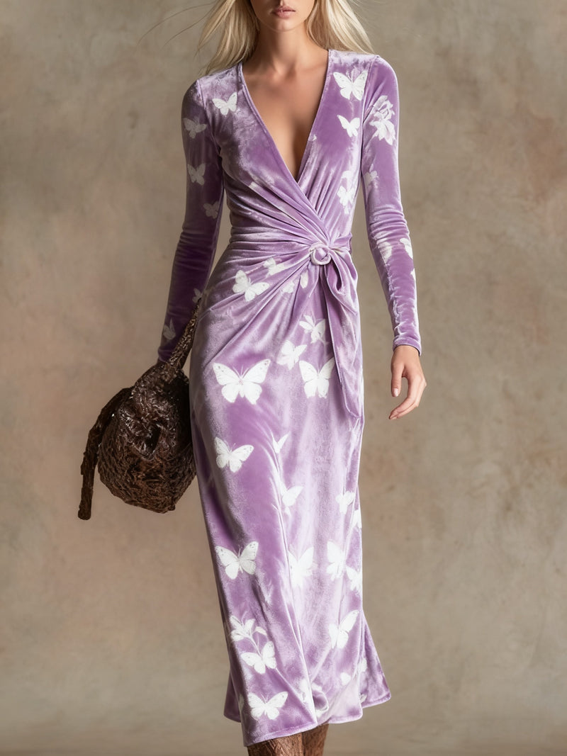 Gracefully Styled Dress for Any Occasion