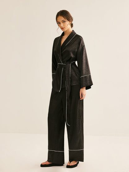 Polished Pants with an Effortless Classic Look