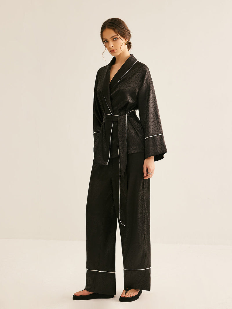 Polished Pants with an Effortless Classic Look