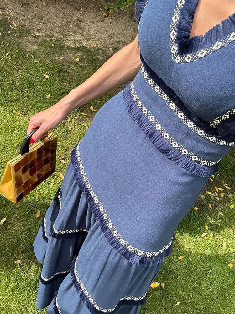 Classic Vintage & Enduringly Stylish Dress