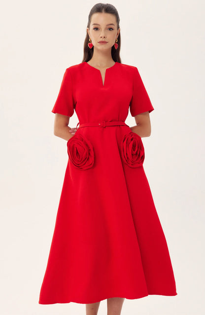 Elegantly Styled Dress for Everyday Wear
