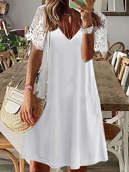 Beautifully Finished Dress in a Timeless Design