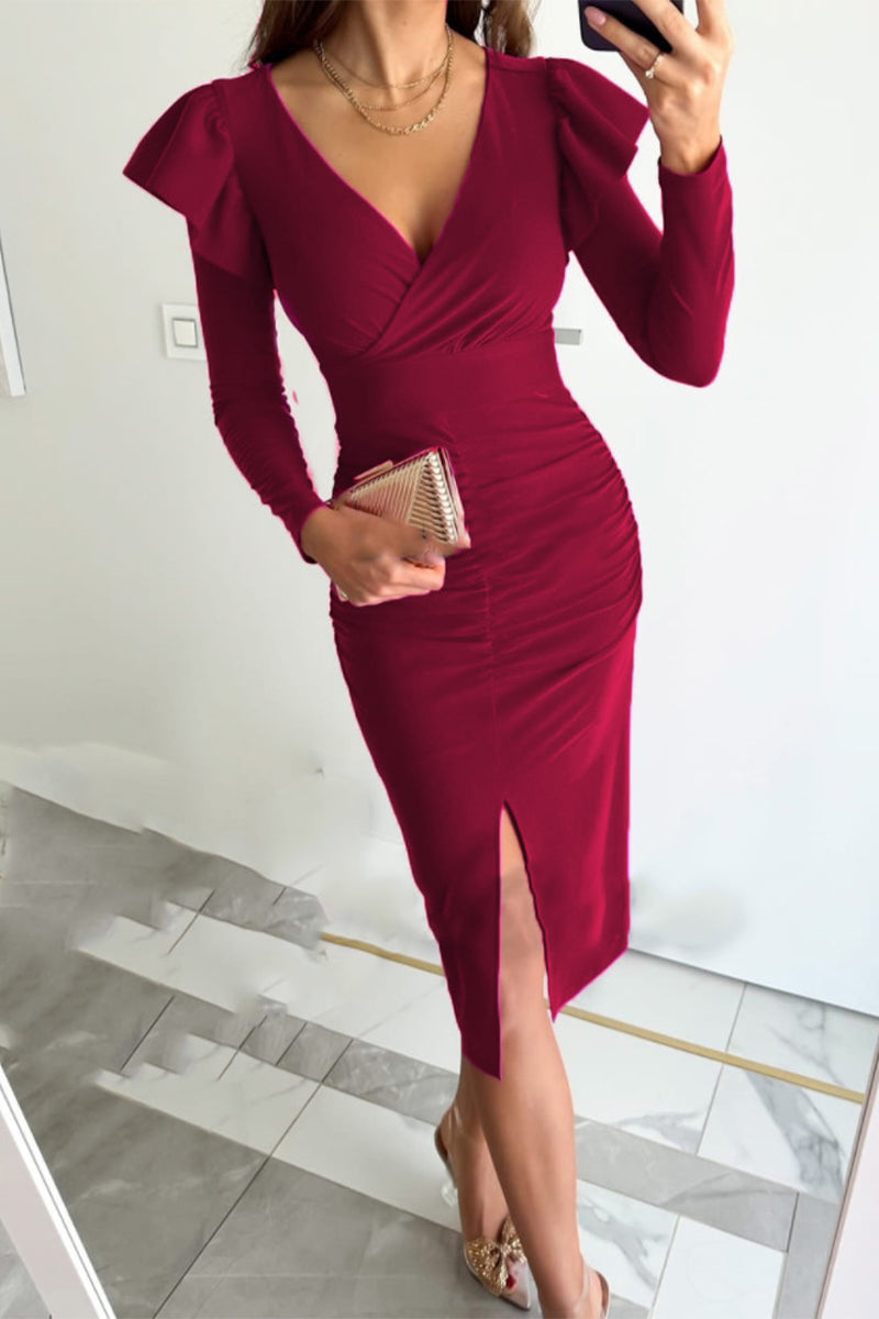 Gracefully Styled Dress for Any Occasion
