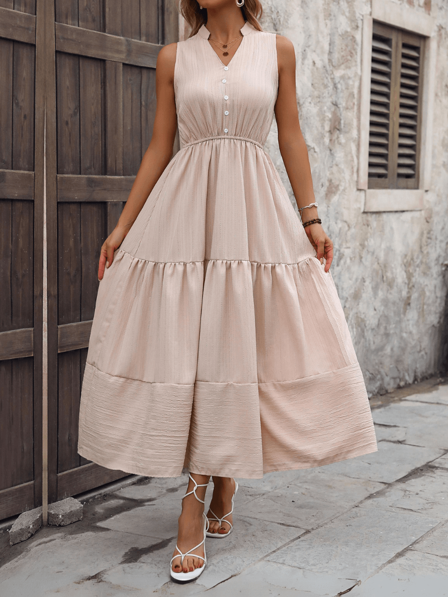 Sophisticated Dress with a Clean Classic Look