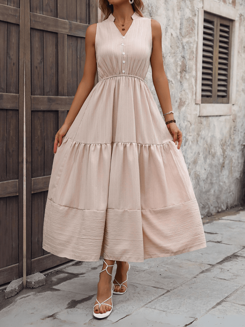 Sophisticated Dress with a Clean Classic Look