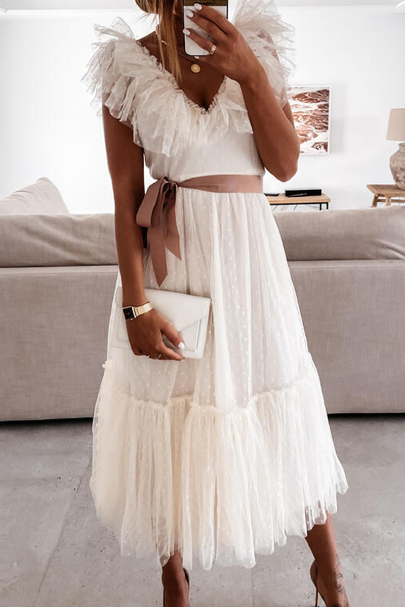 A Vintage Style Dress with Delicate Timeless Details