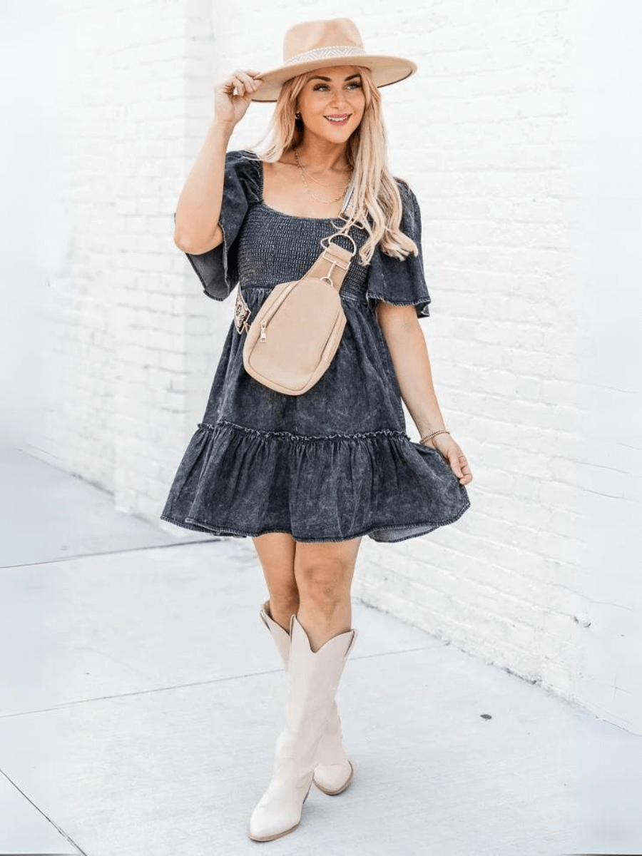 Beautifully Crafted Dress in a Classic Style