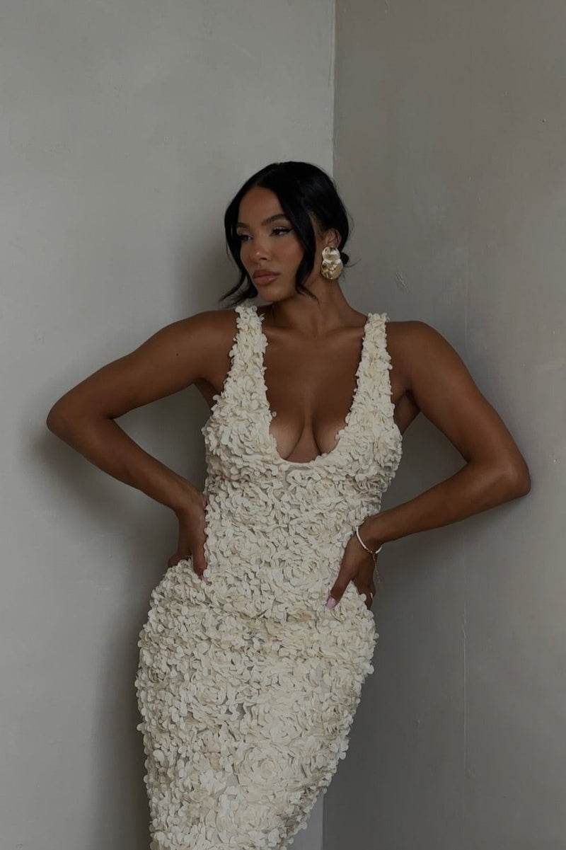 A Vintage Style Dress with Delicate Timeless Details