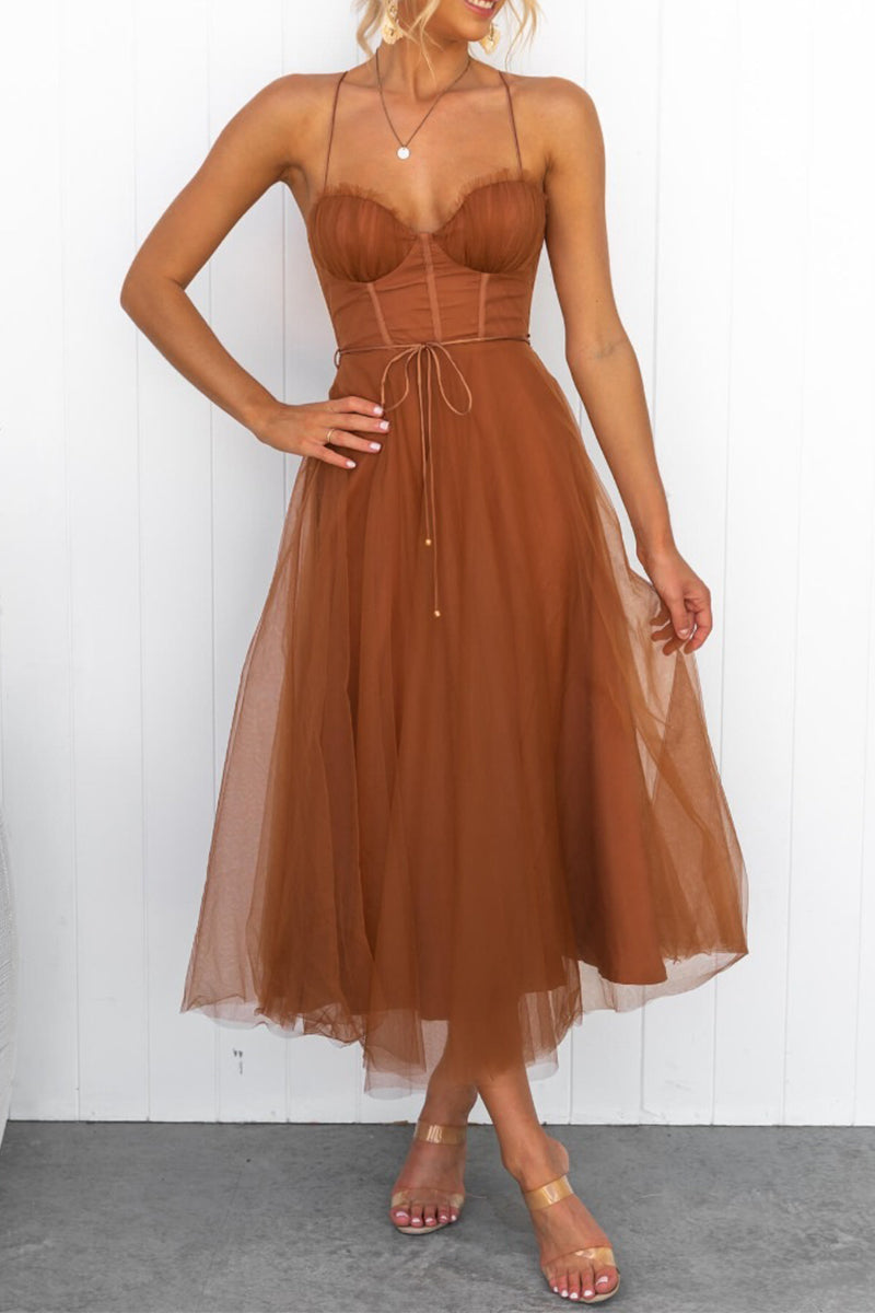 Sophisticated Dress with a Clean Classic Look